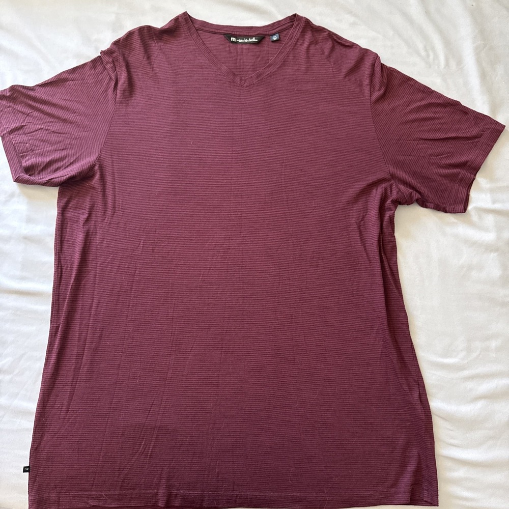 Travis Mathew T Shirt Mens XXL Red /Flint Tee Short Sleeve  V-Neck Casual Tee